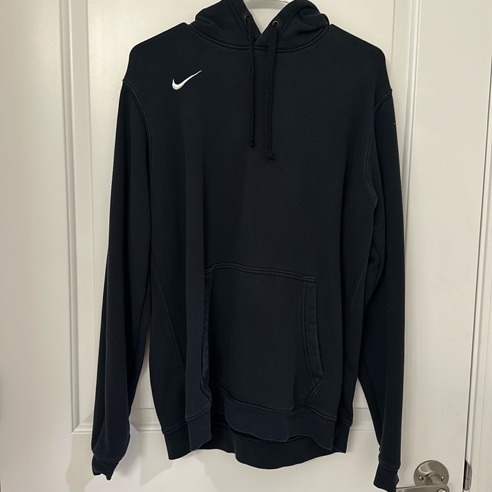 men’s black nike hoodie